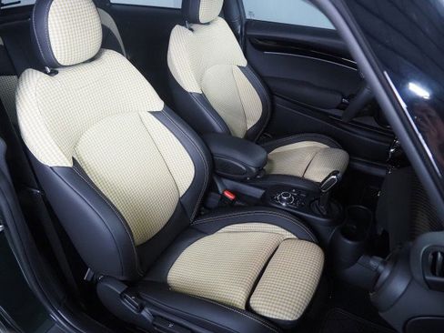 Used 2024 MINI Cooper SE w/ MINI Resolute Edition image 2