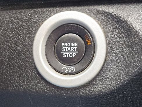 Used 2018 RAM 2500 Power Wagon w/ Leather & Luxury Group image 27