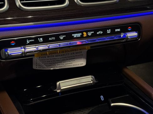 New 2026 Mercedes-Benz GLS 450 4MATIC image 21