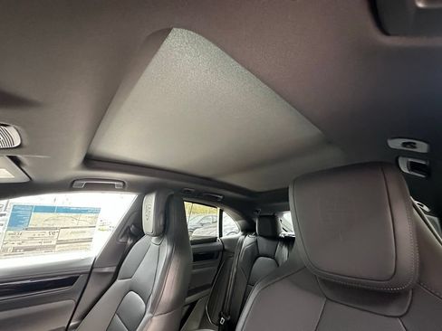 Used 2026 Porsche Macan Electric RWD image 25