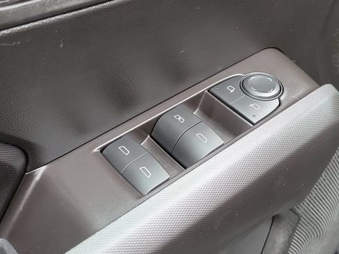 Used 2026 Chevrolet Colorado Trail Boss AWD/4WD image 16