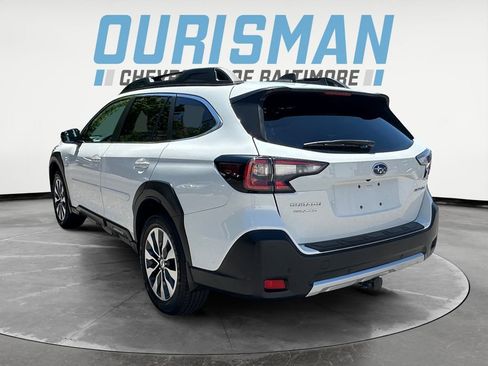 Used 2023 Subaru Outback Limited AWD/4WD image 4