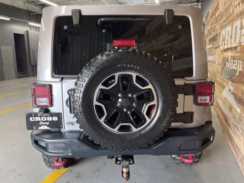 Used 2017 Jeep Wrangler Unlimited Rubicon image 29