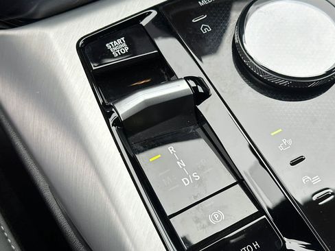 Used 2025 BMW X3 xDrive30i w/ Premium Package image 23