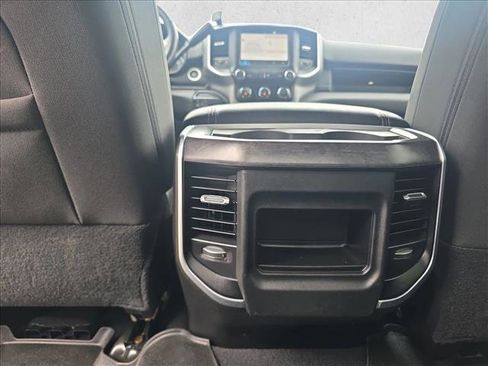 Used 2024 RAM 2500 Big Horn w/ Off Road Package AWD/4WD image 18
