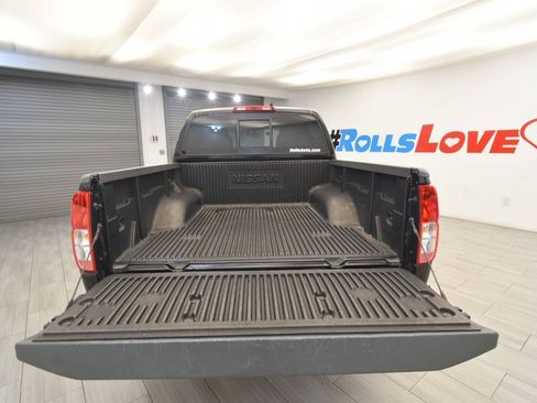 Used 2018 Nissan Frontier SV AWD/4WD image 29