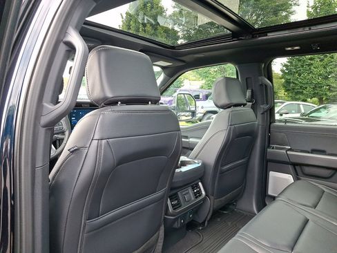 Used 2025 Ford F150 Lariat w/ Equipment Group 502A High AWD/4WD image 21