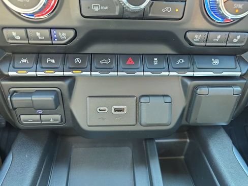 Used 2020 GMC Sierra 1500 SLT w/ SLT Premium Plus Package AWD/4WD image 24