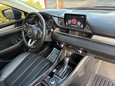Used 2020 MAZDA MAZDA6 Touring image 17