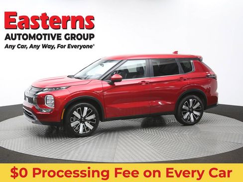 Used 2025 Mitsubishi Outlander SE FWD image 57