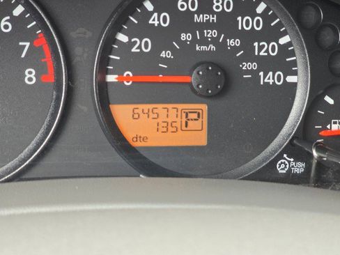 Used 2021 Nissan Frontier SV AWD/4WD image 32