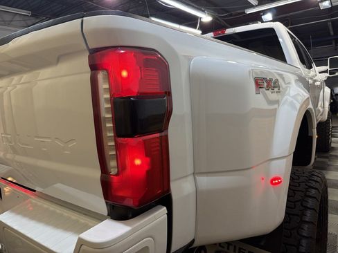 Used 2024 Ford F450 Lariat w/ Chrome Package AWD/4WD image 10