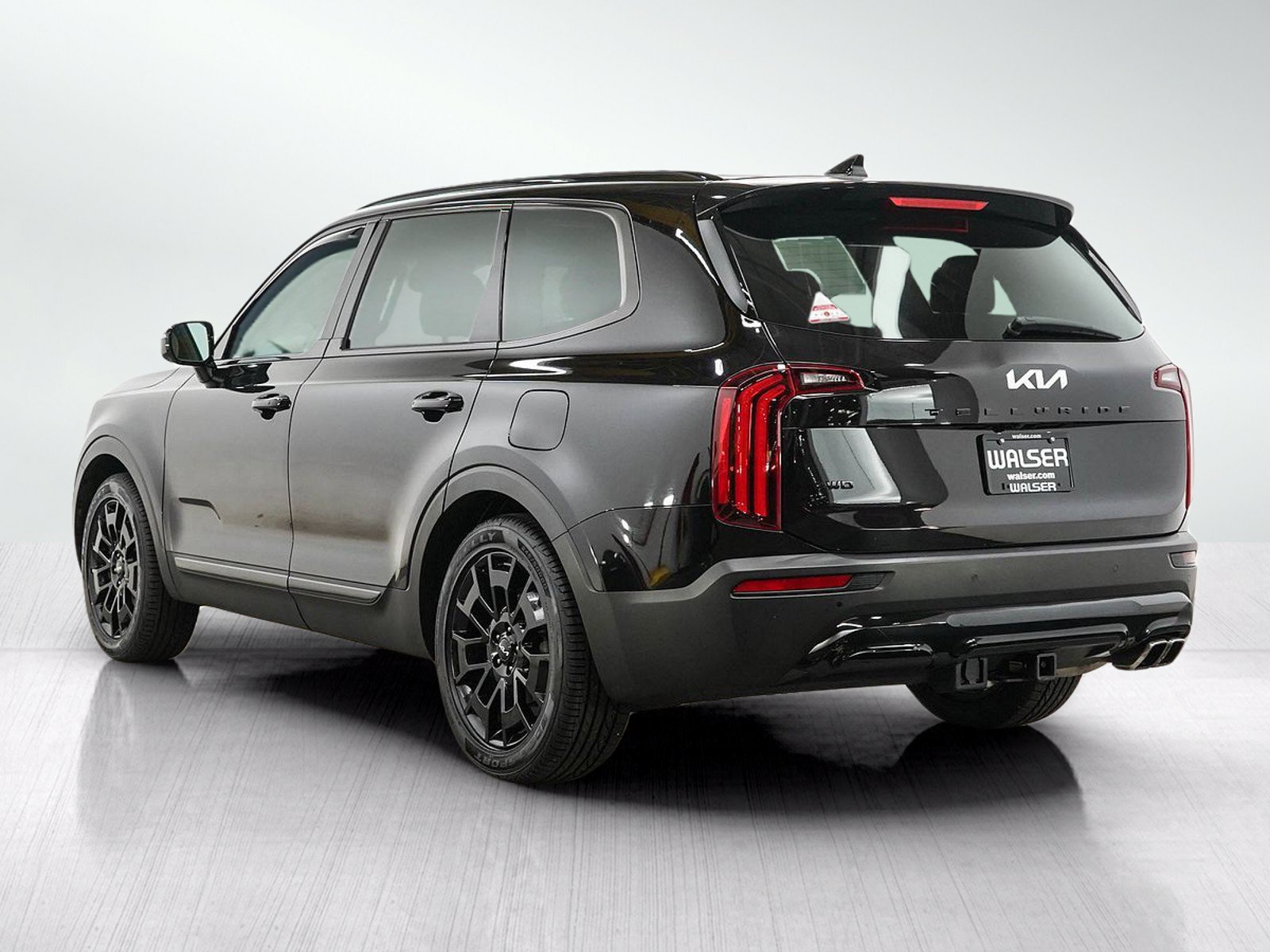 Used 2022 Kia Telluride SX w/ SX Prestige Package AWD/4WD image 3