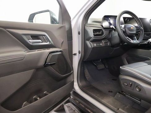 New 2026 Chevrolet Silverado EV LT image 8