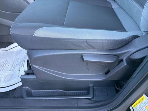 Used 2015 Ford Escape S image 25