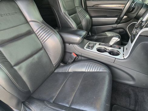 Used 2018 Jeep Grand Cherokee Trackhawk AWD/4WD image 9
