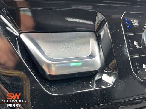 New 2025 GMC Sierra 2500 Denali w/ Denali Reserve Package image 28