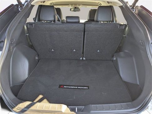 Used 2025 Mitsubishi Eclipse Cross SE image 15