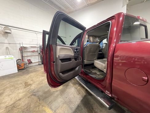 Used 2015 GMC Sierra 2500 Denali image 27