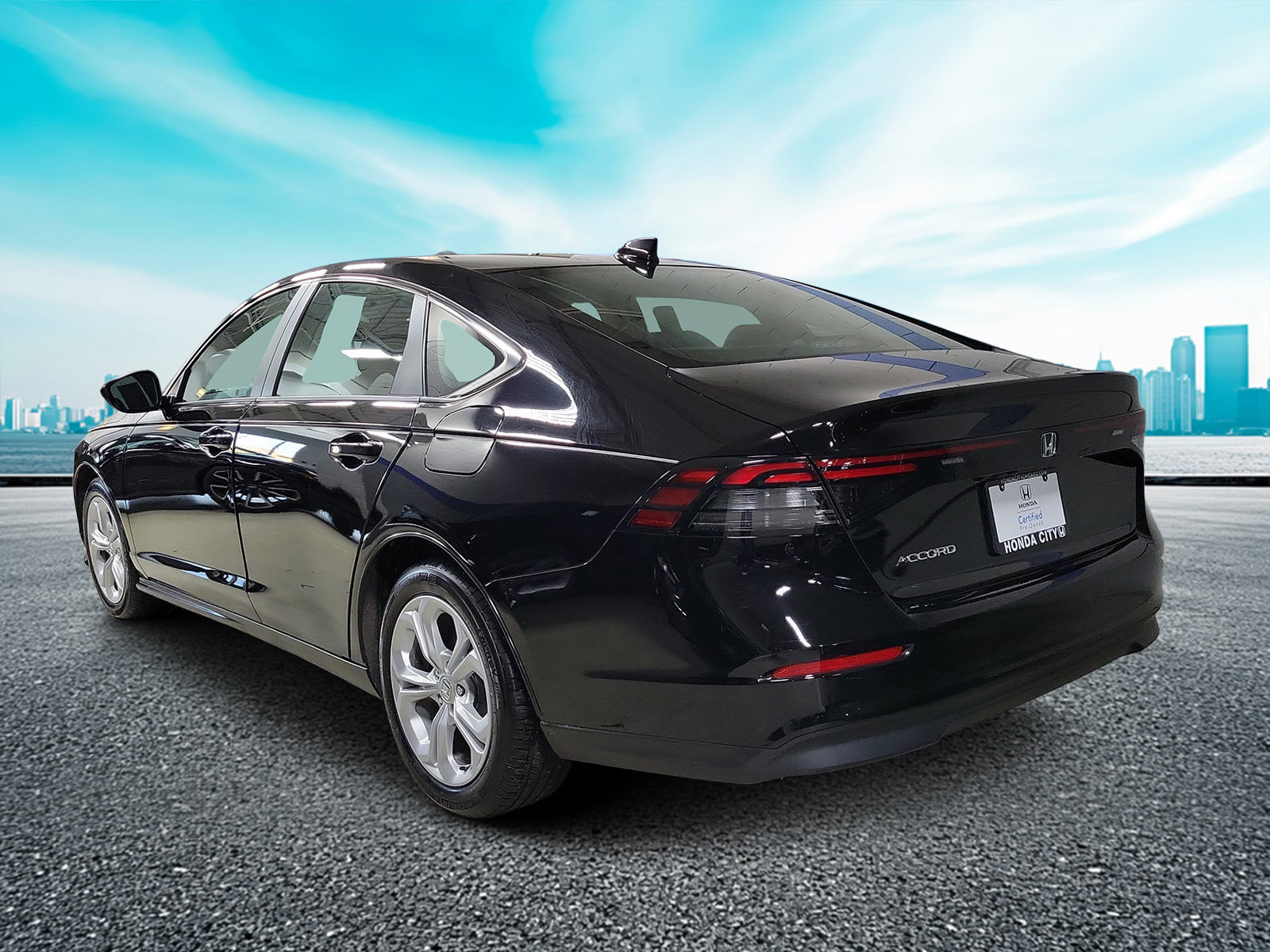 Certified 2025 Honda Accord LX image 3