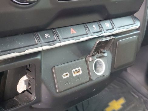 Used 2020 Chevrolet Silverado 1500 LT w/ Trailering Package image 24