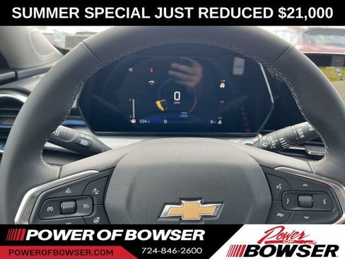 Used 2024 Chevrolet Trax LT w/ Driver Confidence Package FWD image 13