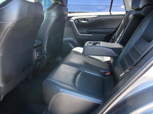 Used 2019 Toyota RAV4 XLE Premium w/ All Weather Liner Package AWD/4WD image 35