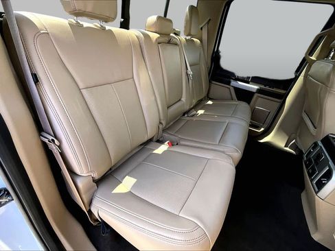 Used 2020 Ford F150 Lariat w/ Equipment Group 502A Luxury RWD image 19