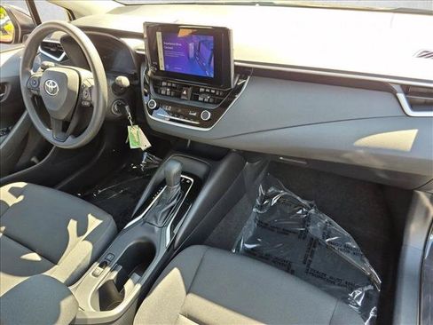 Used 2026 Toyota Corolla LE FWD image 20