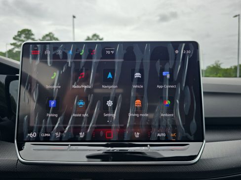 New 2025 Volkswagen GTI SE image 22