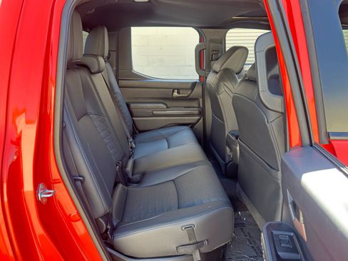Used 2024 Toyota Tacoma TRD Off-Road w/ TRD Off Road Premium Package AWD/4WD image 42