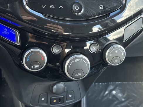 Used 2016 Chevrolet Spark LT image 29