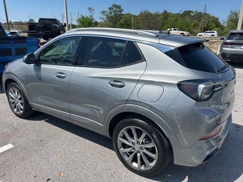 Certified 2024 Buick Encore GX Avenir w/ Avenir Technology Package image 10