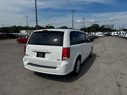 Used 2017 Dodge Grand Caravan SE w/ Power Window Group FWD image 3