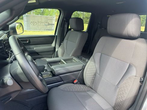 New 2026 Toyota Tundra SR image 11