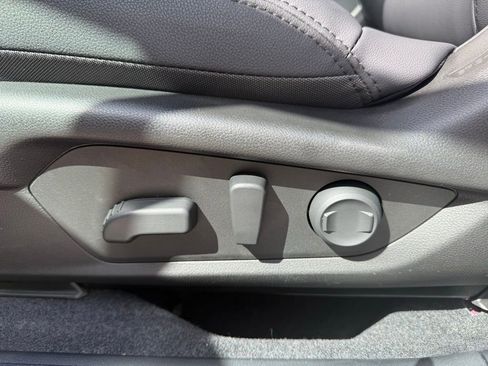 New 2026 Subaru Outback Premium image 25