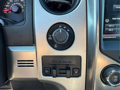 Used 2013 Ford F150 Raptor w/ Luxury Equipment Group image 33