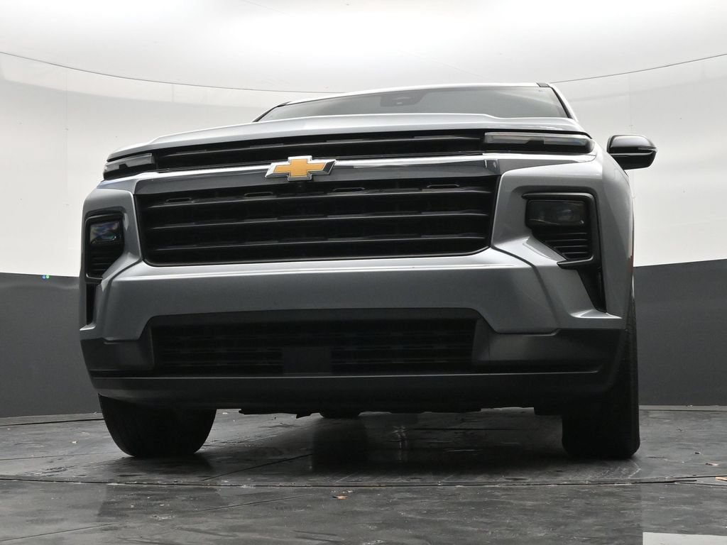 Used 2024 Chevrolet Traverse LS FWD image 26
