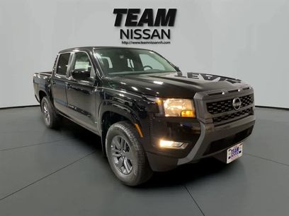 New 2025 Nissan Frontier SV w/ SV Convenience Package