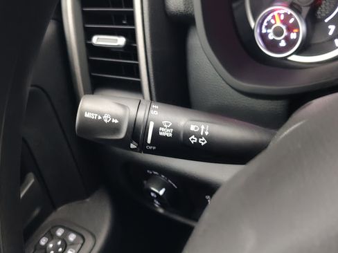 New 2026 RAM 2500 Tradesman AWD/4WD image 37