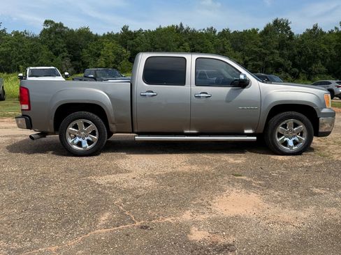 Used 2012 GMC Sierra 1500 SLE w/ Regional Value Package RWD image 6