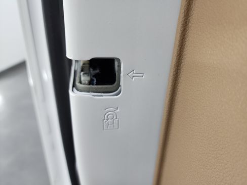 Used 2024 Ford F250 Lariat w/ Lariat Ultimate Package image 48