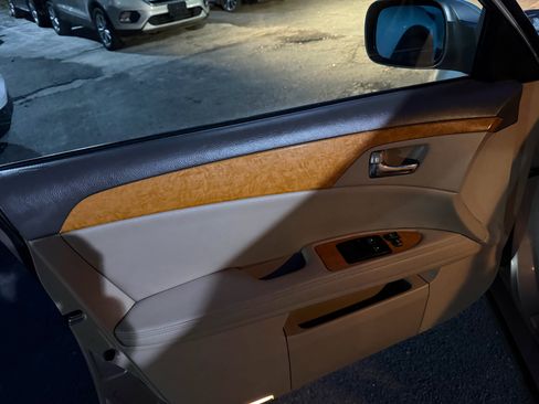 Used 2007 Toyota Avalon XLS image 13