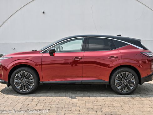 Used 2025 Nissan Murano Platinum w/ Cargo Package image 9