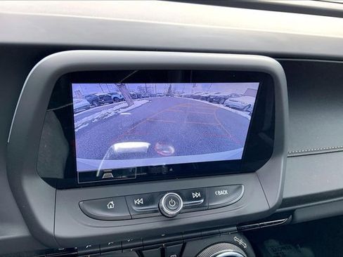 Used 2023 Chevrolet Camaro LT w/ Technology Package image 21