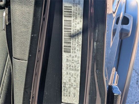 Used 2019 Jeep Wrangler Unlimited Sport S image 35