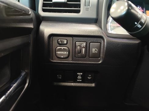 Used 2024 Toyota 4Runner TRD Off-Road Premium w/ Off Road Premium Plus Package AWD/4WD image 29