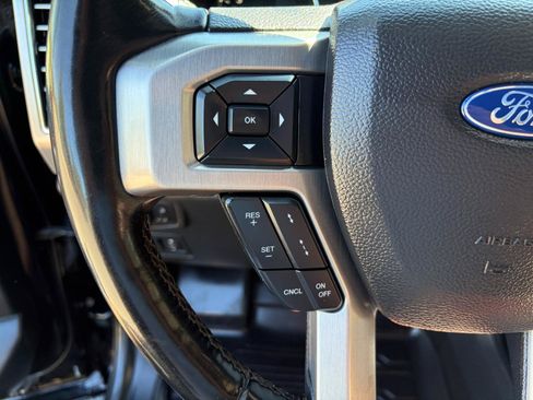Used 2020 Ford F150 Platinum w/ Equipment Group 701A Luxury AWD/4WD image 16