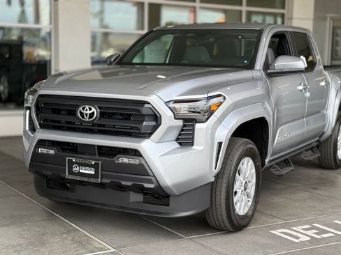 New 2025 Toyota Tacoma SR5 image 3