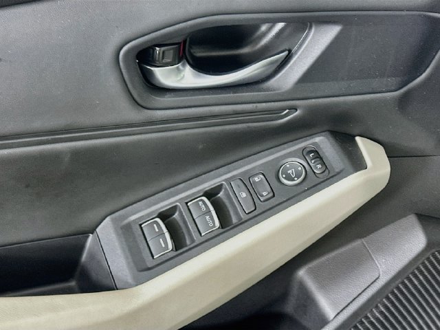 Used 2025 Honda Accord SE image 21